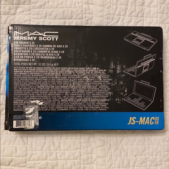 MAC x Jeremy Scott Eye Shadow x 29 AM FM Cassette - Picture 6 of 8